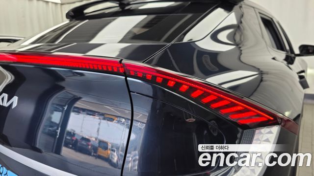 Kia EV6 Standard 4WD Air 2022 — фото 23