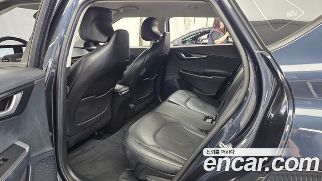 Kia EV6 Standard 4WD Air 2022 — фото 26