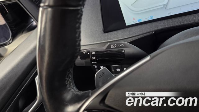 Kia EV6 Standard 4WD Air 2022 — фото 29