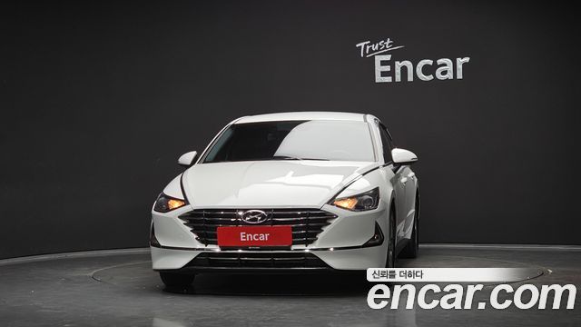 Hyundai Sonata (DN8) 2.0 LPG(rental car) Style 2020 — фото 3