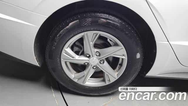 Hyundai Sonata (DN8) 2.0 LPG(rental car) Style 2020 — фото 5