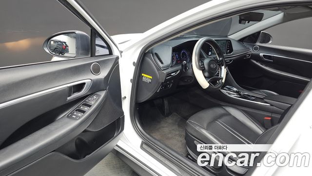 Hyundai Sonata (DN8) 2.0 LPG(rental car) Style 2020 — фото 12
