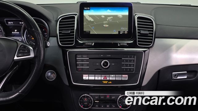 Mercedes-Benz GLE-Class (W166) GLE350 d 4MATIC Coupe 2017 — фото 14