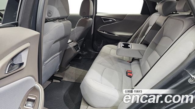 Chevrolet Malibu 1.5 Turbo LS Deluxe 2017 — фото 12