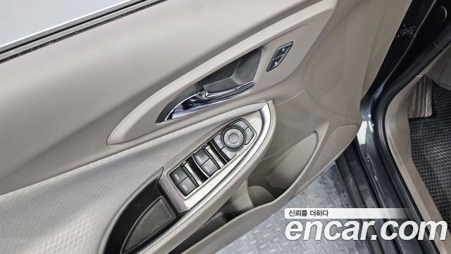 Chevrolet Malibu 1.5 Turbo LS Deluxe 2017 — фото 13