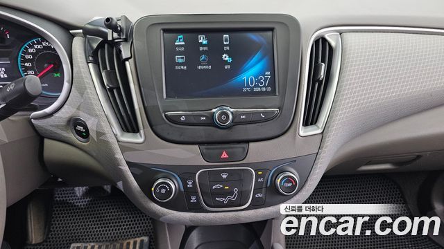 Chevrolet Malibu 1.5 Turbo LS Deluxe 2017 — фото 16