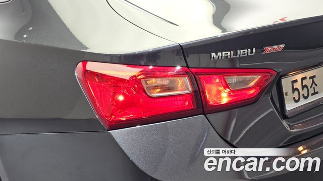 Chevrolet Malibu 1.5 Turbo LS Deluxe 2017 — фото 23