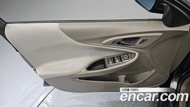 Chevrolet Malibu 1.5 Turbo LS Deluxe 2017 — фото 25