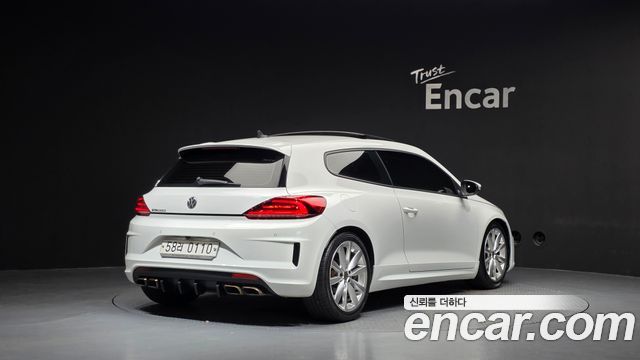 Volkswagen Scirocco 2.0 TDI R-Line 2015 — фото 2