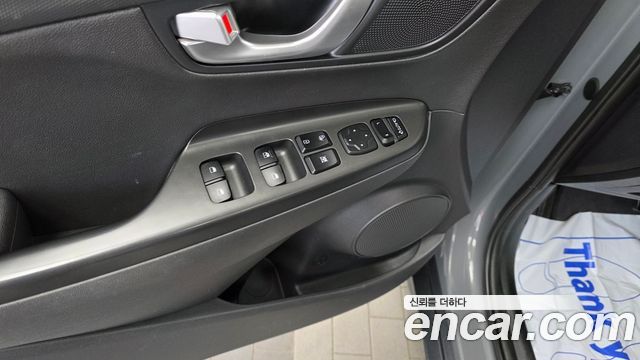 Hyundai Kona Hybrid Modern 2023 — фото 27