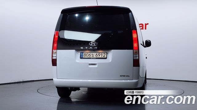 Hyundai Staria Cargo 5-Seater Modern 2022 — фото 4