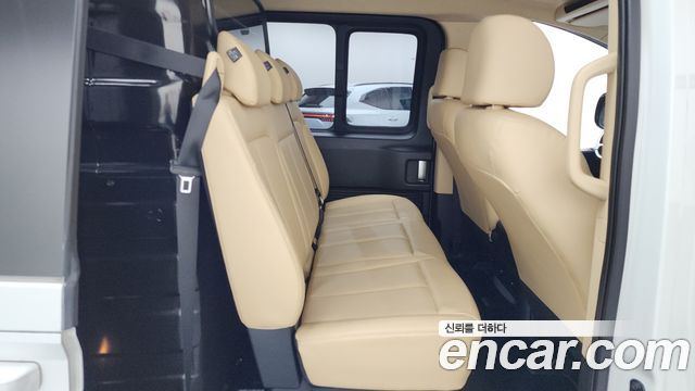 Hyundai Staria Cargo 5-Seater Modern 2022 — фото 15