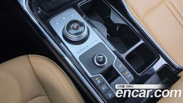 Kia Sorento (IV) HEV 1.6 2WD Noblesse 2023 — фото 9