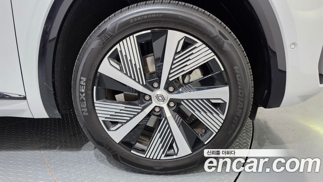 Renault Korea Grand Koleos 1.5 E-TECH Iconic 2WD 2025 — фото 5