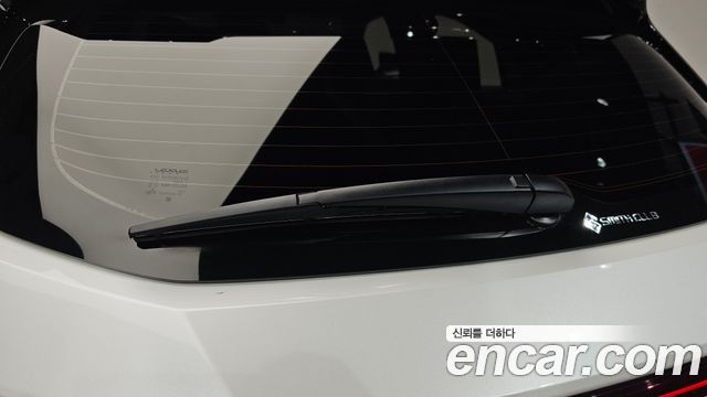 Lexus UX300e 2WD 2022 — фото 35