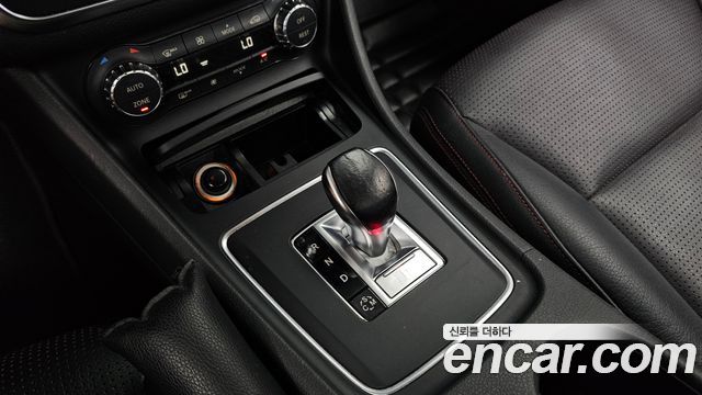 Mercedes-Benz CLA-Class (C117) CLA45 AMG 4MATIC 2014 — фото 9