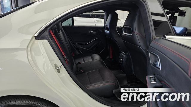 Mercedes-Benz CLA-Class (C117) CLA45 AMG 4MATIC 2014 — фото 16