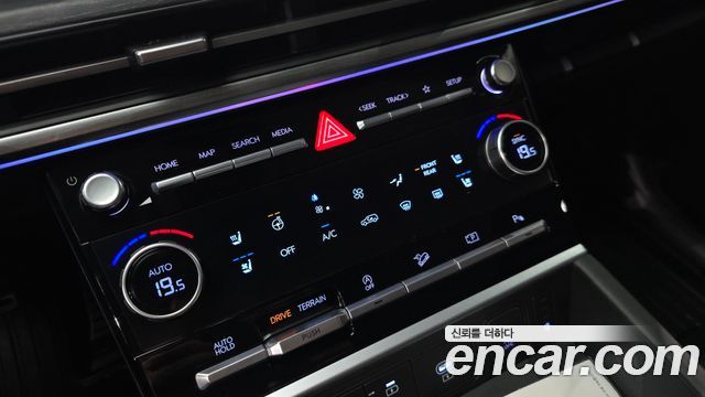 Hyundai Santa Fe (MX5) Gasoline 2.5T 4WD Calligraphy 2025 — фото 22