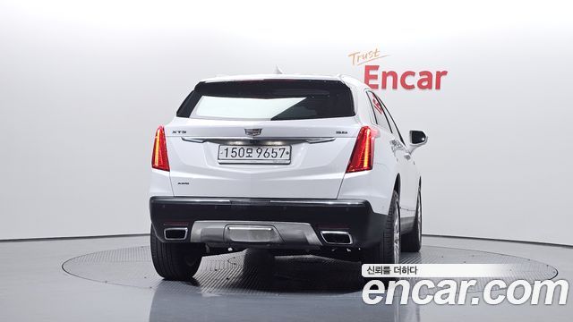 Cadillac XT5 3.6 Platinum 2019 — фото 4