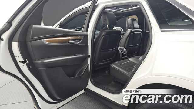 Cadillac XT5 3.6 Platinum 2019 — фото 16