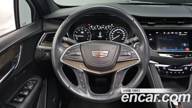 Cadillac XT5 3.6 Platinum 2019 — фото 17