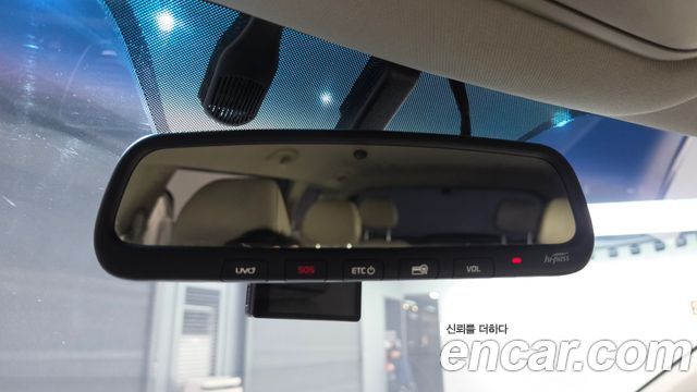 Kia Carnival 9-Seater Luxury 2019 — фото 18