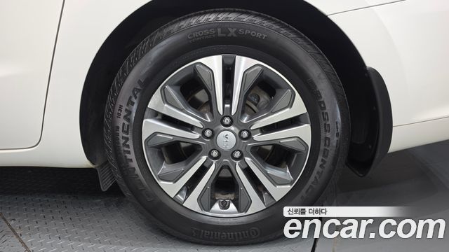 Kia Carnival 9-Seater Luxury 2019 — фото 21