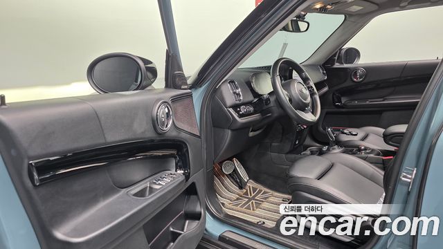 MINI Cooper Countryman Classic 2nd 2022 — фото 10