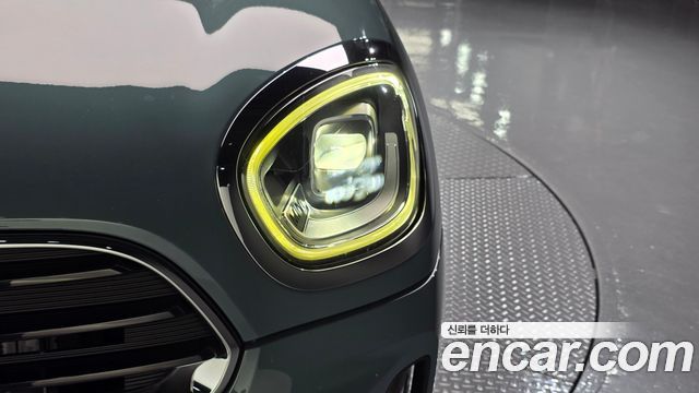 MINI Cooper Countryman Classic 2nd 2022 — фото 22