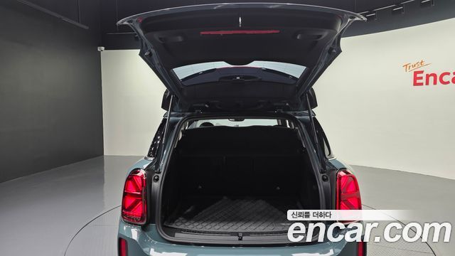 MINI Cooper Countryman Classic 2nd 2022 — фото 32