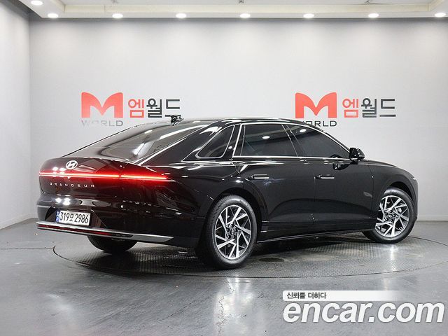 Hyundai Grandeur (GN7) 2,5 Gasoline 2WD Exclusive 2024 — фото 4