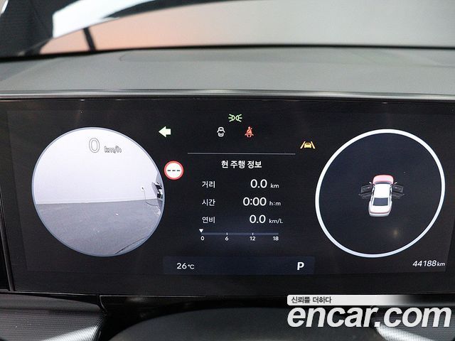 Hyundai Grandeur (GN7) 2,5 Gasoline 2WD Exclusive 2024 — фото 6
