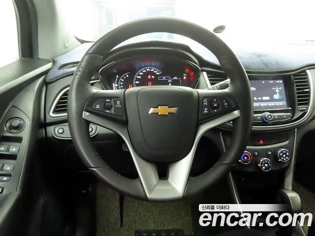 Chevrolet Trax 1.4 LT Deluxe 2018 — фото 16
