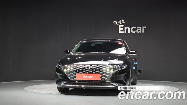 Hyundai Grandeur (IG) 2.5 Premium 2023 — фото 3