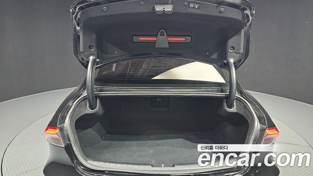 Hyundai Grandeur (IG) 2.5 Premium 2023 — фото 20