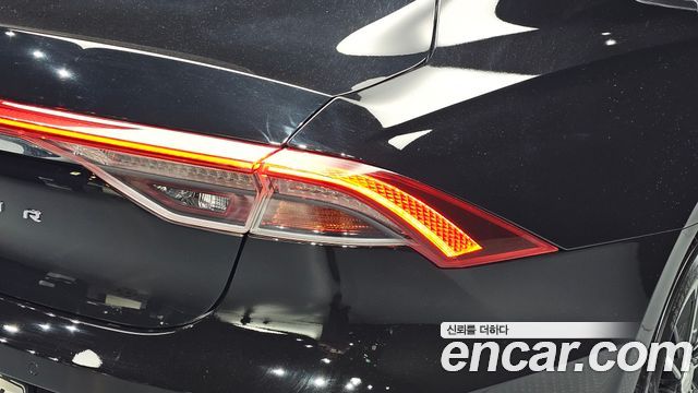 Hyundai Grandeur (IG) 2.5 Premium 2023 — фото 23