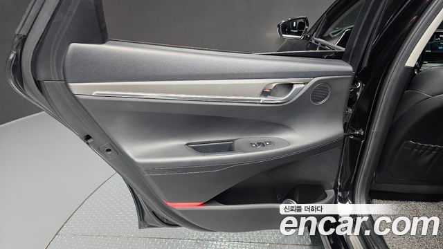 Hyundai Grandeur (IG) 2.5 Premium 2023 — фото 25