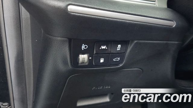 Hyundai Grandeur (IG) 2.5 Premium 2023 — фото 27
