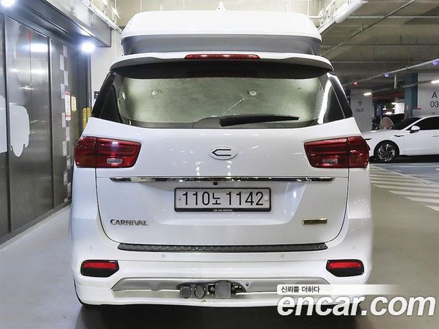 Kia Carnival Gasoline 7-Seater Hi-Limousine President 2019 — фото 5