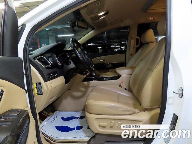 Kia Carnival Gasoline 7-Seater Hi-Limousine President 2019 — фото 6