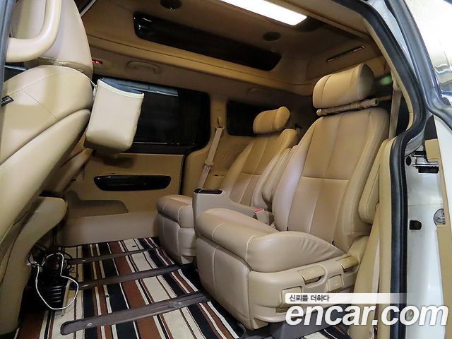 Kia Carnival Gasoline 7-Seater Hi-Limousine President 2019 — фото 7