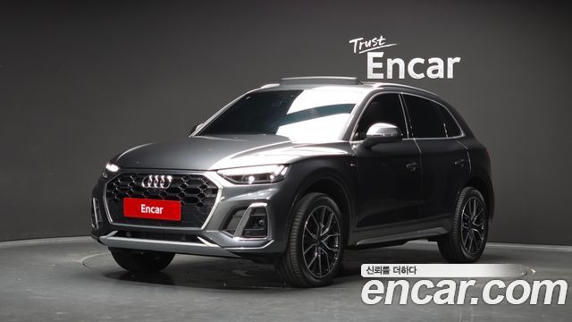 Audi Q5 (FY) 45 TFSI Quattro Premium 2024 — фото 1