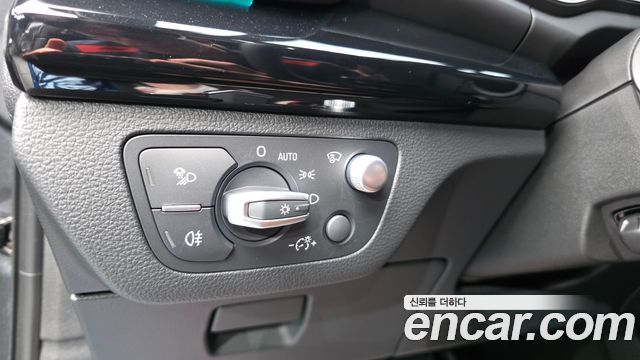 Audi Q5 (FY) 45 TFSI Quattro Premium 2024 — фото 37