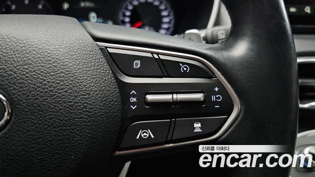 Hyundai Santa Fe Diesel 2.2 2WD Premium Choice 2021 — фото 17