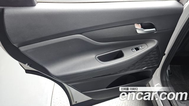 Hyundai Santa Fe Diesel 2.2 2WD Premium Choice 2021 — фото 25
