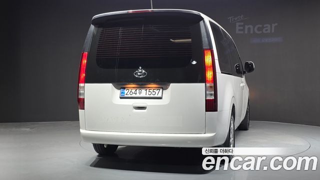 Hyundai Staria L3.5 Tourer 9-Seater Modern 2024 — фото 4
