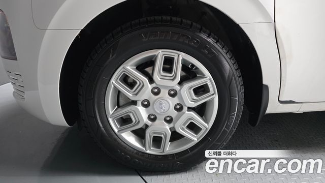 Hyundai Staria L3.5 Tourer 9-Seater Modern 2024 — фото 5