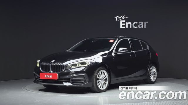 BMW 1 Series (F40) 118d Joy First Edition 2020 — фото 1