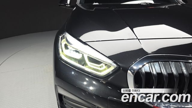 BMW 1 Series (F40) 118d Joy First Edition 2020 — фото 22