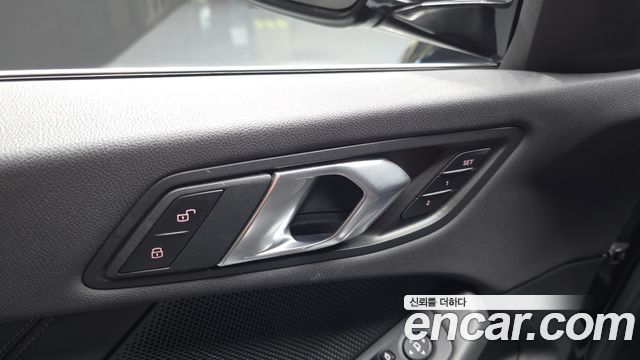 BMW 1 Series (F40) 118d Joy First Edition 2020 — фото 28